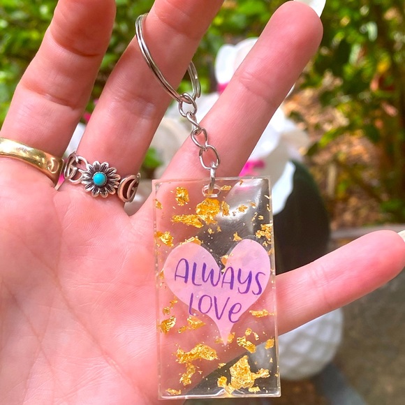 Always Love Pink Heart & Gold Flakes Keychain - Picture 1 of 9